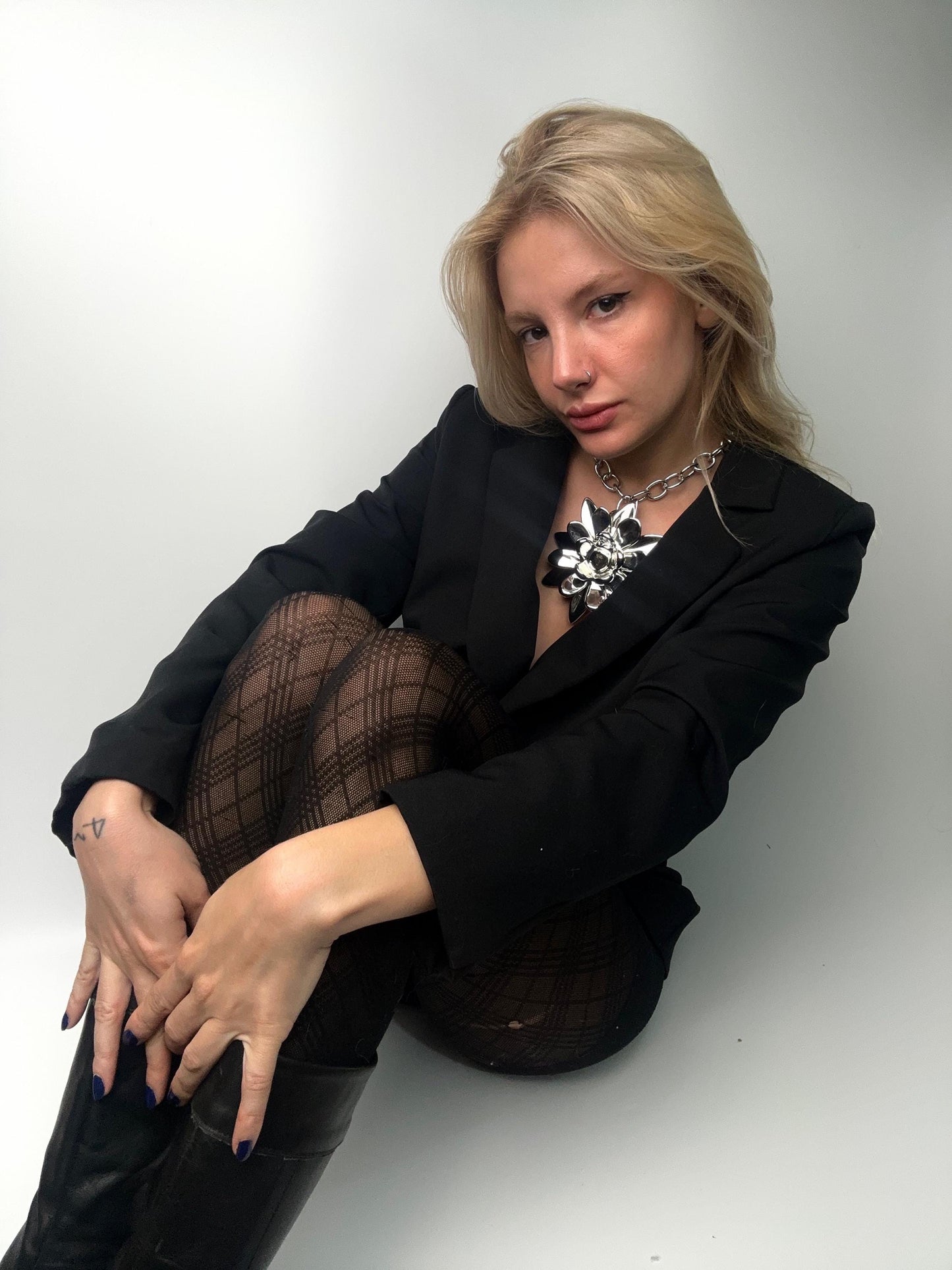 Flower 3D Printed Chrome Silver Chain Necklace – Futuristic Chunky Collar, Cyberpunk Jewelry