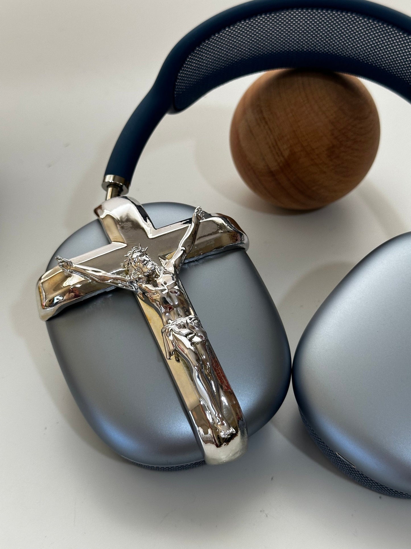 Jesus Christ AirPods Max Attachment / Headphone Cases for Protection & Style