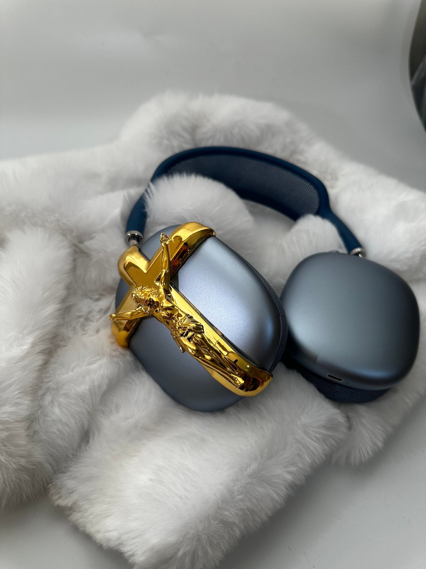 Jesus Christ AirPods Max Attachment / Headphone Cases for Protection & Style